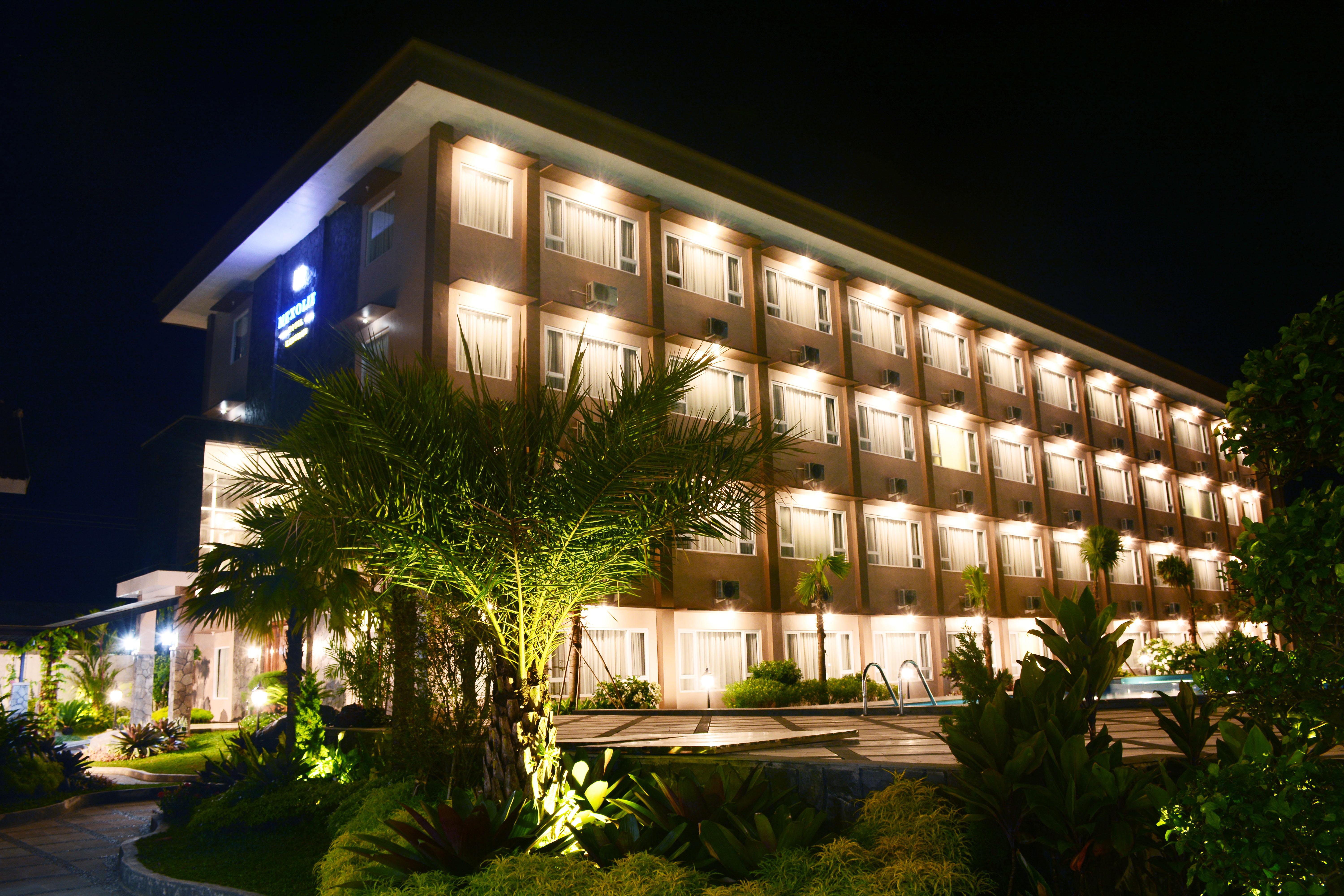 Mexolie Hotel Kebumen Exterior foto