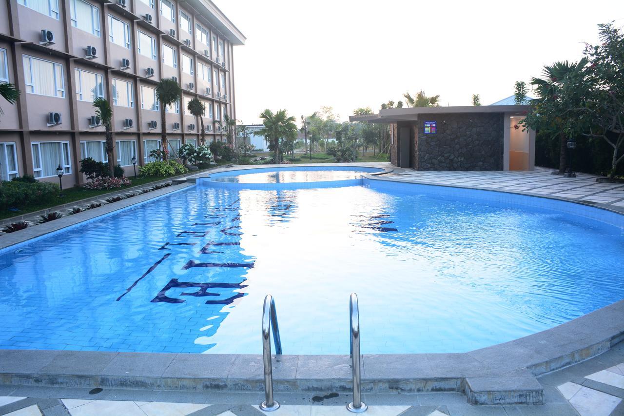 Mexolie Hotel Kebumen Exterior foto